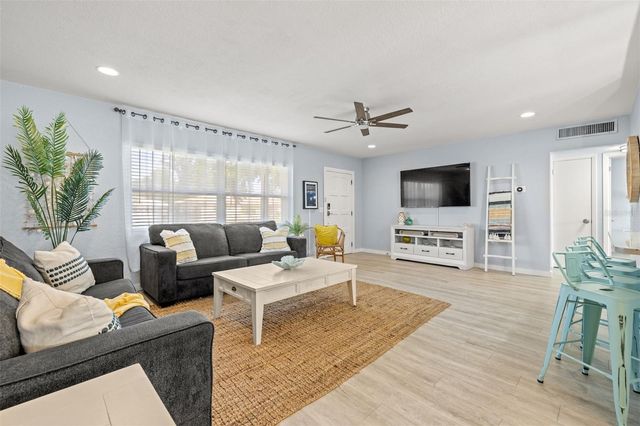 1405 TEMPLE STREET, Clearwater, FL 33756