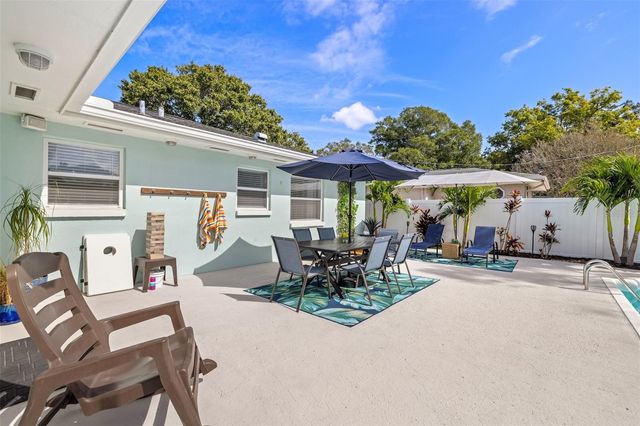 1405 TEMPLE STREET, Clearwater, FL 33756