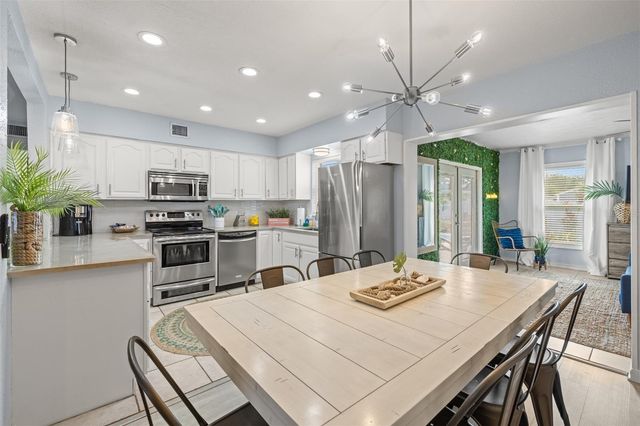 1405 TEMPLE STREET, Clearwater, FL 33756
