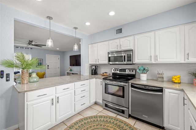 1405 TEMPLE STREET, Clearwater, FL 33756