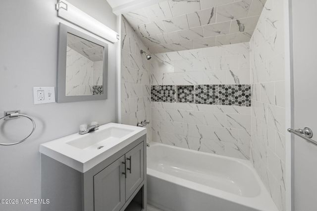 120 2nd Street Front Home, Keyport, NJ 07735