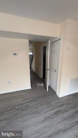 819 SLEDGEHAMMER DR, Fredericksburg, VA 22405