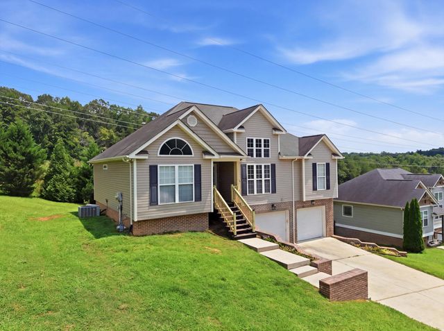 7653 Passport Drive, Ooltewah, TN 37363