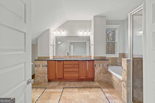 100 Oboe Court, Ellijay, GA 30540