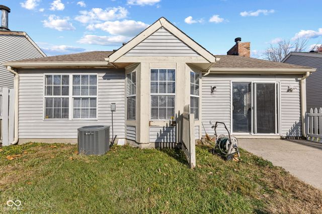 6629 Sundown Drive S, Indianapolis, IN 46254