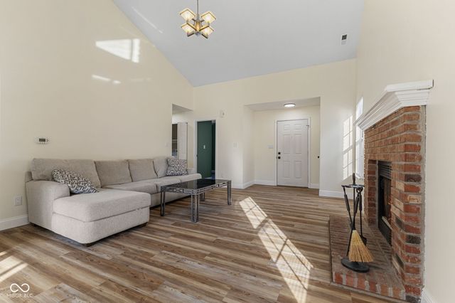 6629 Sundown Drive S, Indianapolis, IN 46254