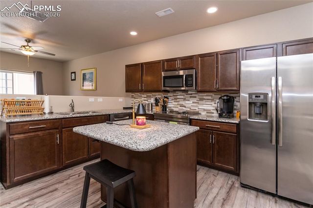 4790 Kerry Lynn View, Colorado Springs, CO 80922