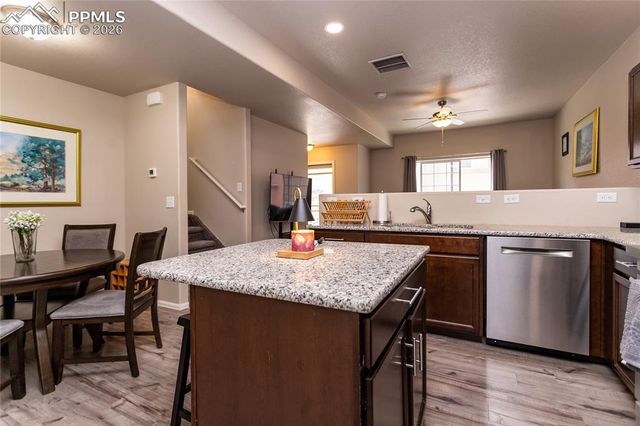 4790 Kerry Lynn View, Colorado Springs, CO 80922