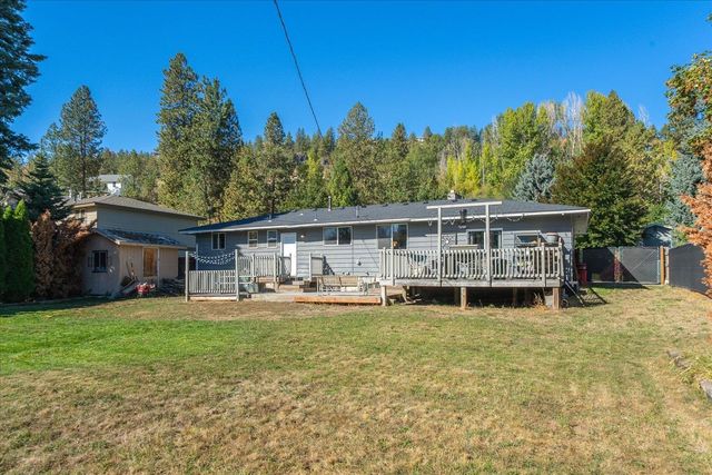 8202 N Jefferson Dr, Spokane, WA 99208