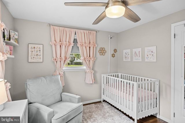 16 KERR DR, Hamilton, NJ 08610