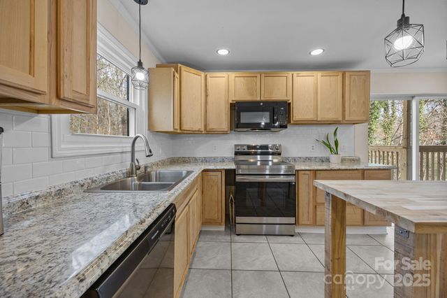 94 Cumberland Court SW, Concord, NC 28025