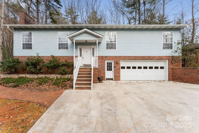 184 Trimont Mountain Road, Franklin, NC 28734