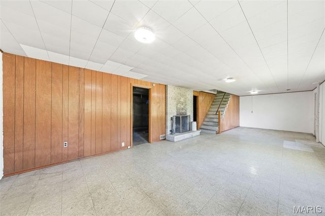 13579 Old Jamestown Road, Black Jack, MO 63033