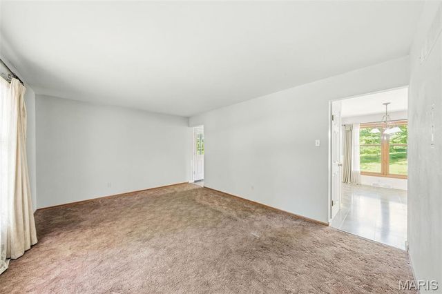 13579 Old Jamestown Road, Black Jack, MO 63033