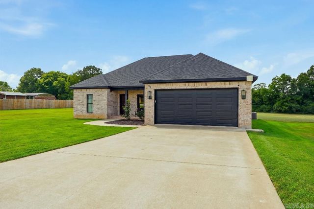 38 Edward Way, Greenbrier, AR 72058