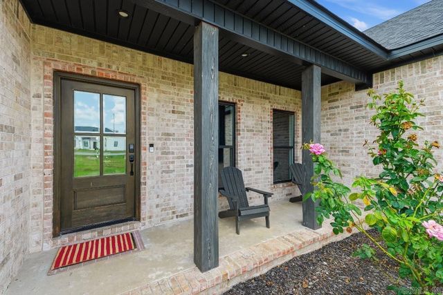 38 Edward Way, Greenbrier, AR 72058