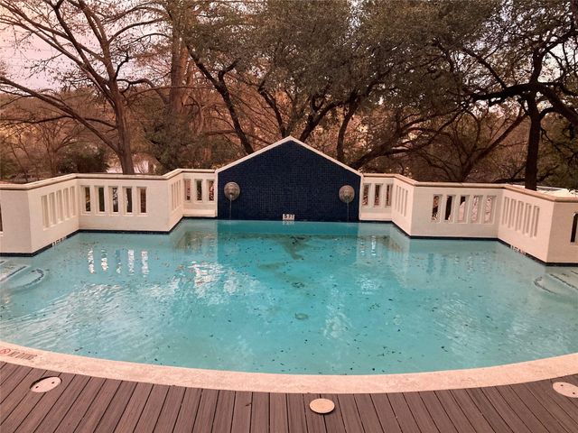 1815 Rue De St Tropez, Austin, TX 78746