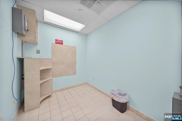 596 Anderson 202-218, Cliffside Park, NJ 07010