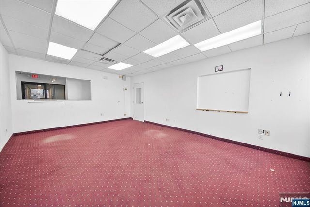 596 Anderson 202-218, Cliffside Park, NJ 07010