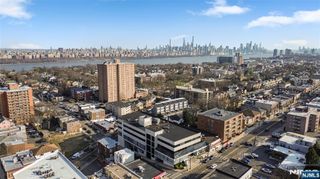 596 Anderson 202-218, Cliffside Park, NJ 07010