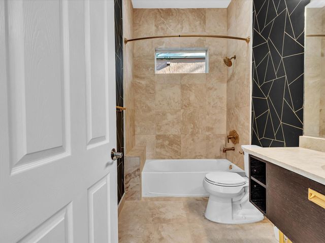 3559 Forest View Circle, Dania Beach, FL 33312