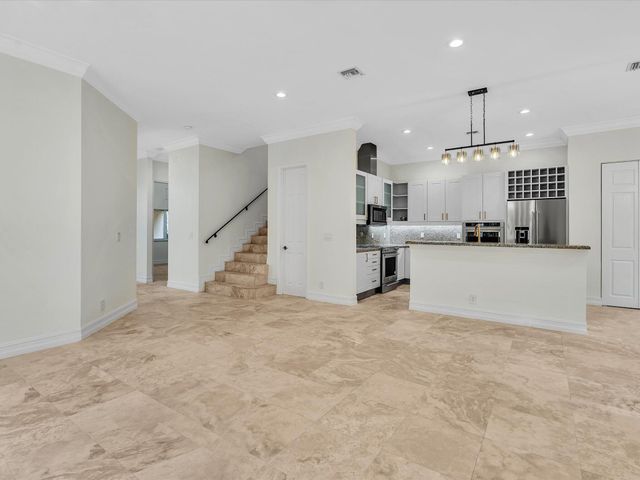 3559 Forest View Circle, Dania Beach, FL 33312