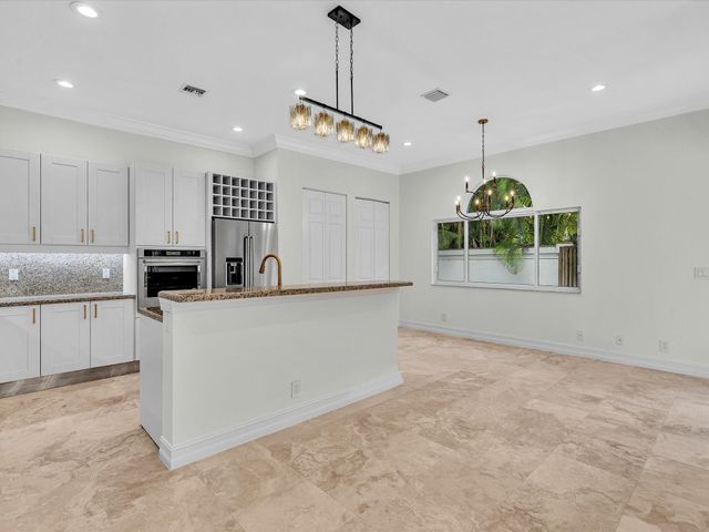 3559 Forest View Circle, Dania Beach, FL 33312