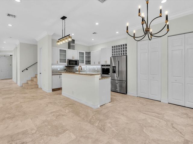 3559 Forest View Circle, Dania Beach, FL 33312