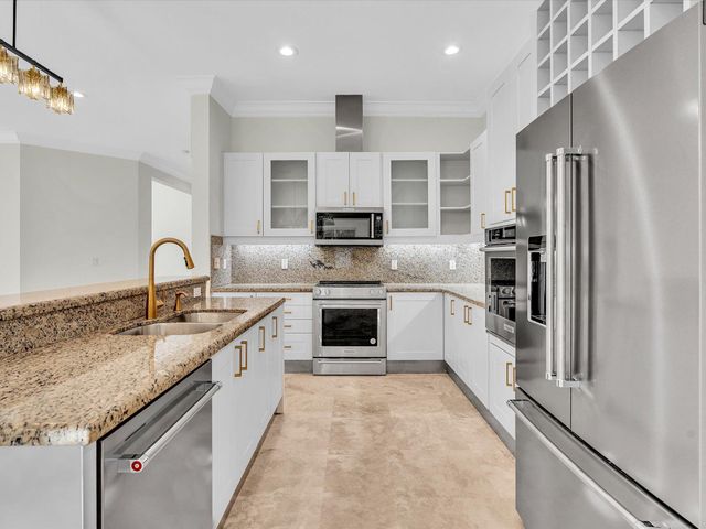 3559 Forest View Circle, Dania Beach, FL 33312