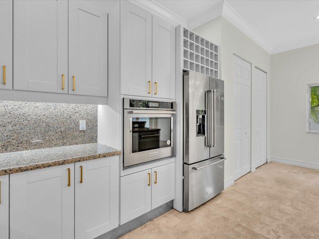 3559 Forest View Circle, Dania Beach, FL 33312