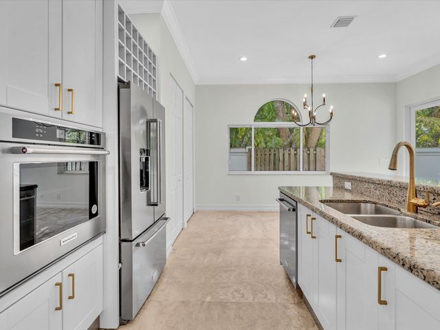 3559 Forest View Circle, Dania Beach, FL 33312