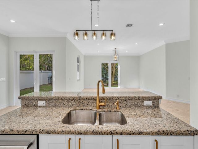 3559 Forest View Circle, Dania Beach, FL 33312