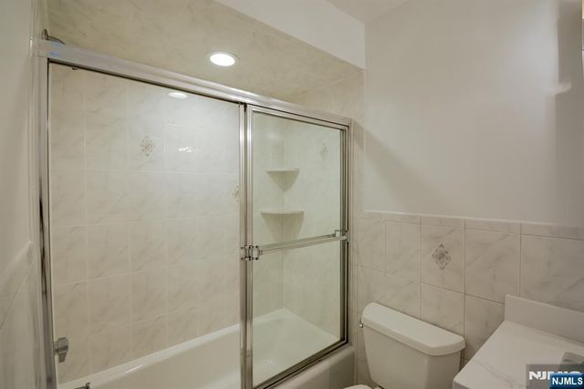 343B Harriet Avenue, Palisades Park, NJ 07650