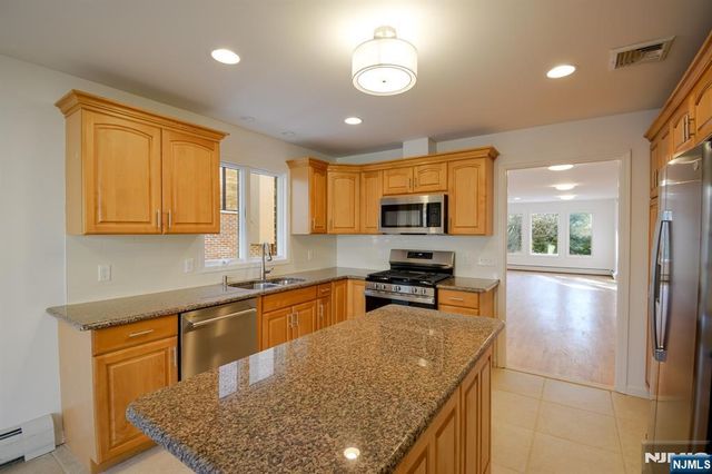 343B Harriet Avenue, Palisades Park, NJ 07650