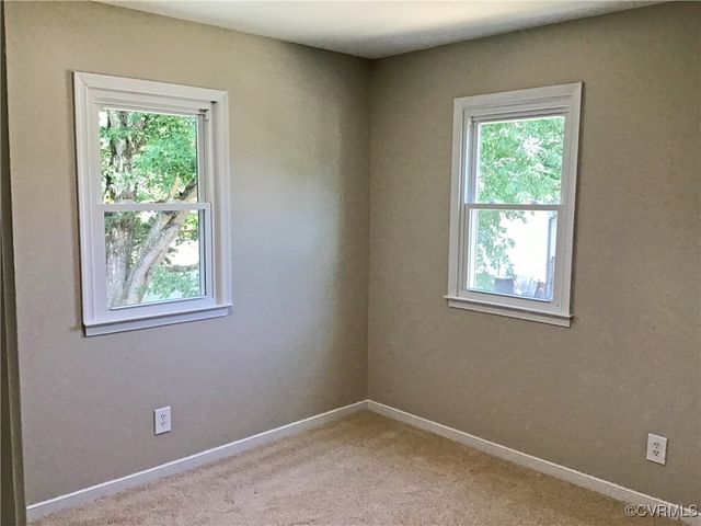 5206 Hallmark Dr, Chesterfield, VA 23234