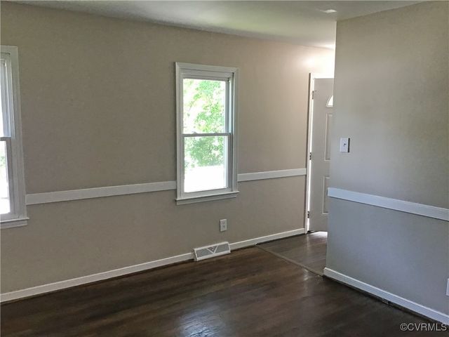 5206 Hallmark Dr, Chesterfield, VA 23234