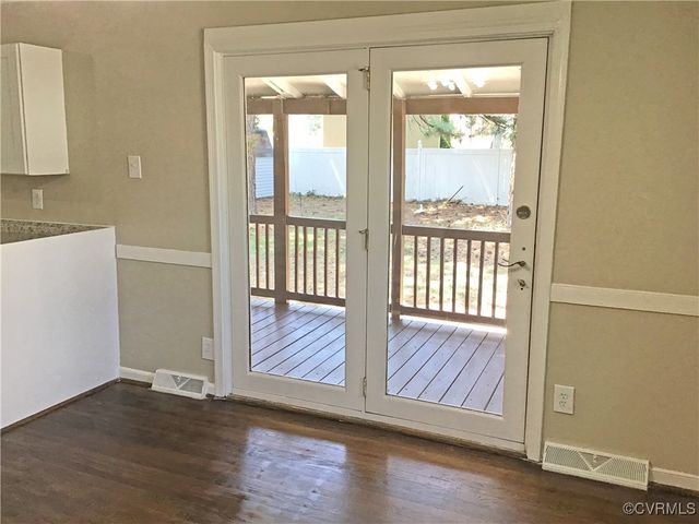5206 Hallmark Dr, Chesterfield, VA 23234