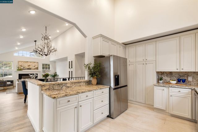 3426 Pierson St, Oakland, CA 94619