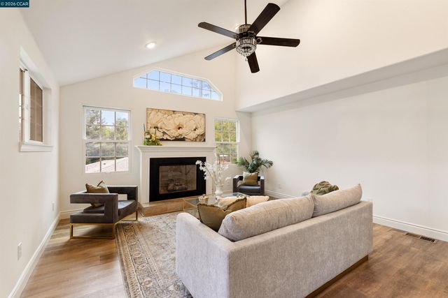 3426 Pierson St, Oakland, CA 94619