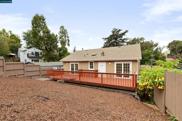 3426 Pierson St, Oakland, CA 94619
