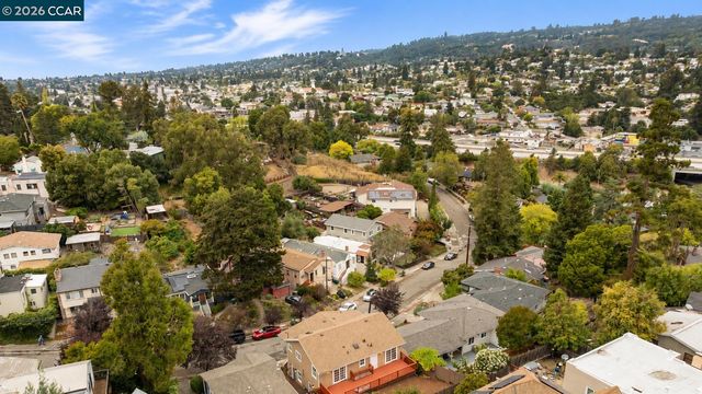 3426 Pierson St, Oakland, CA 94619
