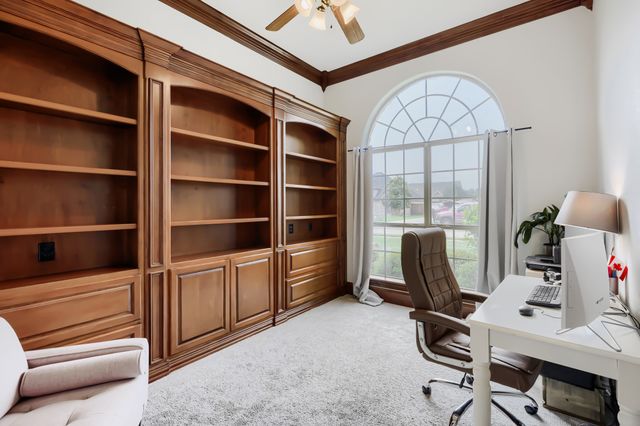 603 Ash Street, Pilot Point, TX 76258