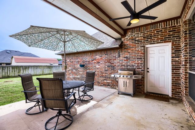 603 Ash Street, Pilot Point, TX 76258