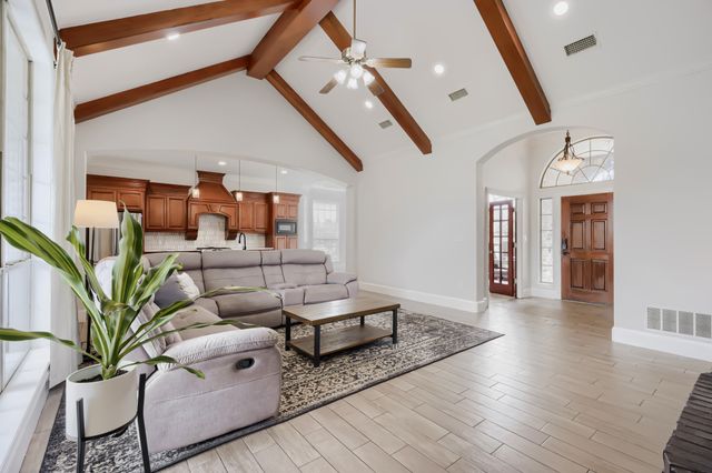 603 Ash Street, Pilot Point, TX 76258