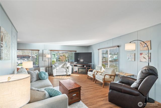 402 Carefree Circle, Aberdeen, WA 98520