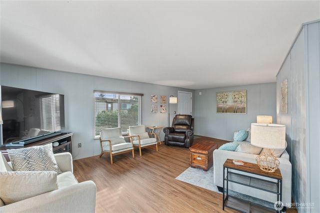 402 Carefree Circle, Aberdeen, WA 98520