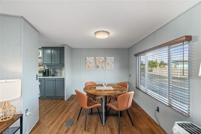 402 Carefree Circle, Aberdeen, WA 98520