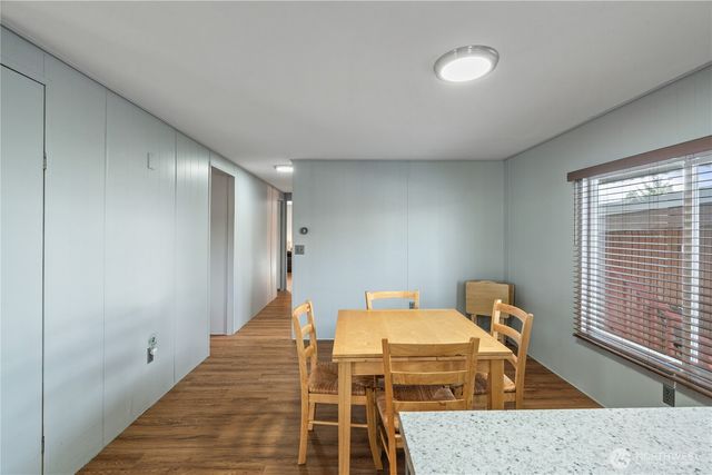 402 Carefree Circle, Aberdeen, WA 98520