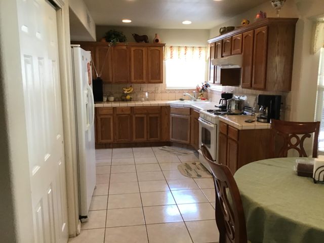 687 Supima Drive, Socorro, TX 79927