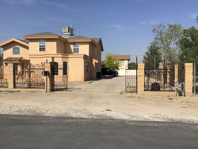 687 Supima Drive, Socorro, TX 79927